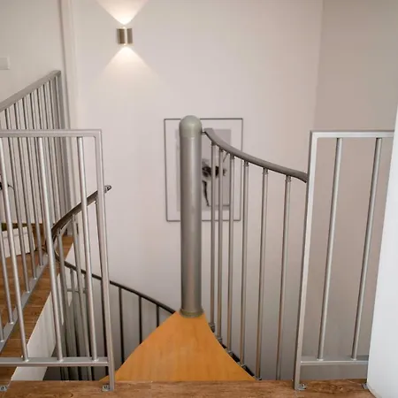 497/d, F Apartment *