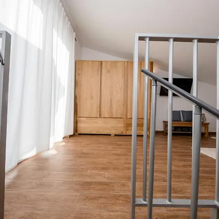 Apartment F Palit Rab *